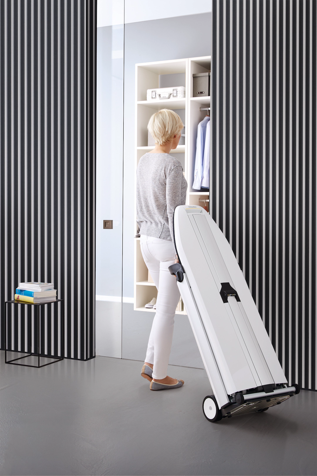 MIELE Dampfbügelsystem B 4847 FashionMaster
