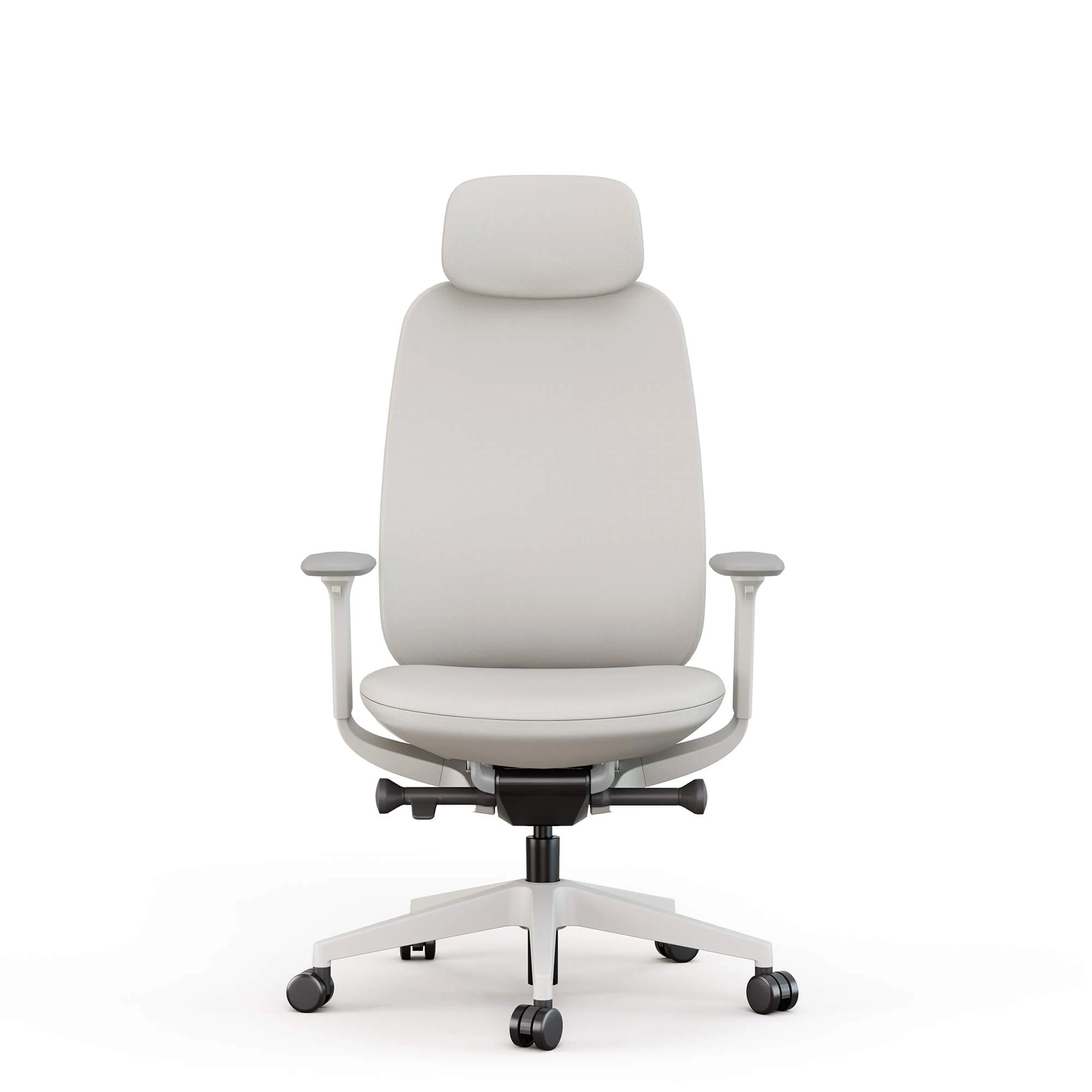 Jasny fotel biurowy z zagłówkiem i regulowanymi podłokietnikami na kółkach.