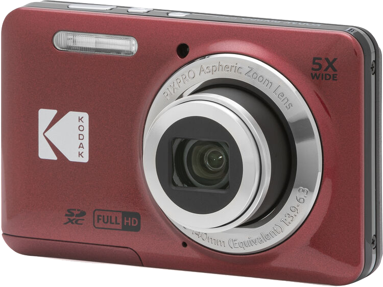 Piros Kodak Pixpro kamera. Ezüst lencse. Fehér háttér.