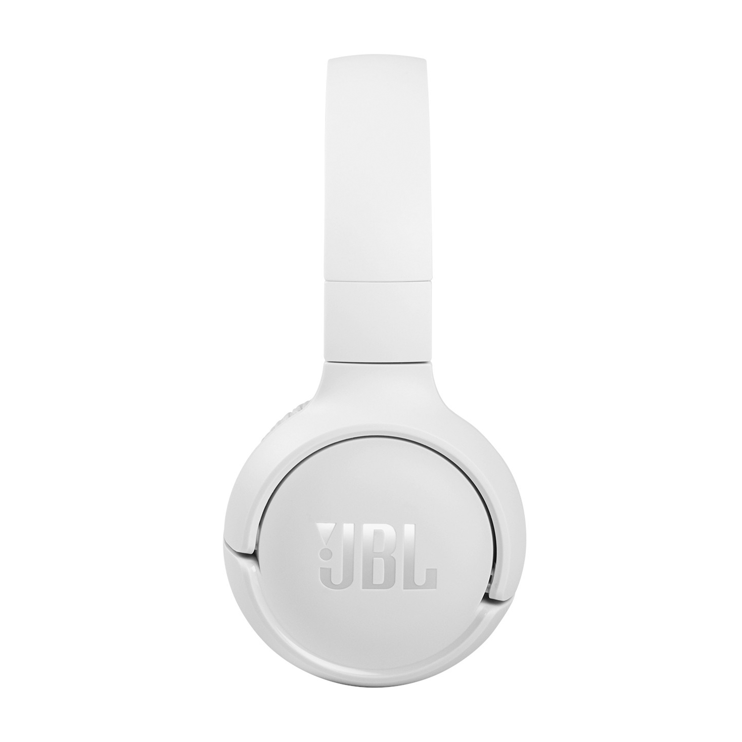 Cuffie JBL bianche dalla parte anteriore con logo JBL sul padiglione auricolare.