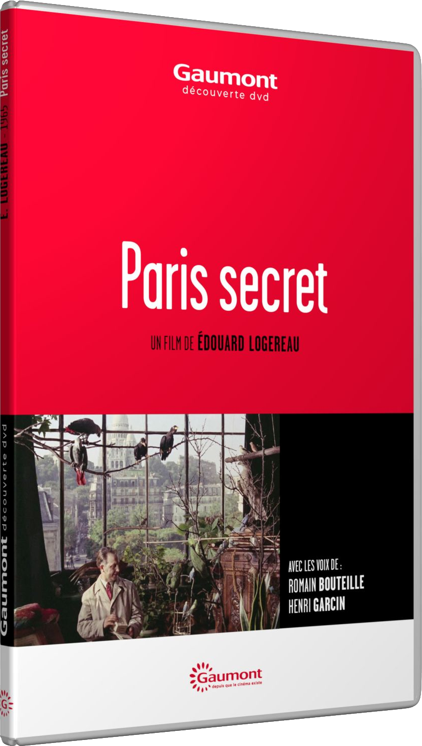 Couverture DVD de Paris Secret. Un homme devant une fenêtre. Perroquets sur la fenêtre.