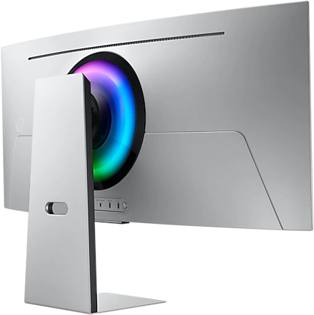 Achterkant van een zilveren computermonitor met gekleurde lichtring, poorten en standaard.