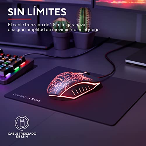 Configuración de ratón y alfombrilla con iluminación roja. Texto: 'Cable trenzado de 1,8 m'.