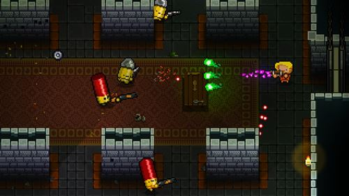 Escena de juego pixelada con acciones de disparos en un entorno de mazmorras.