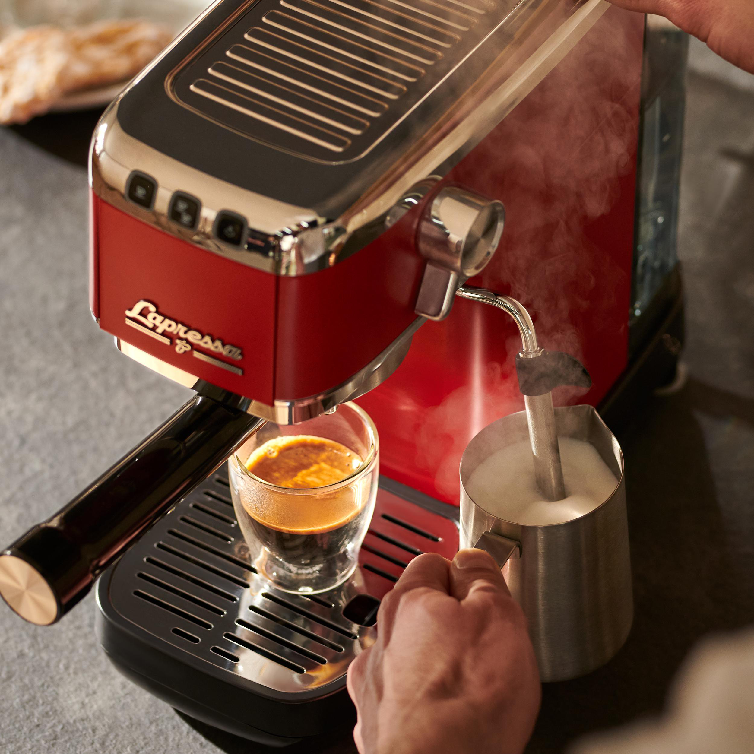 Rot TCHIBO Espressomaschine „Lapressa“ Siebträger Silber