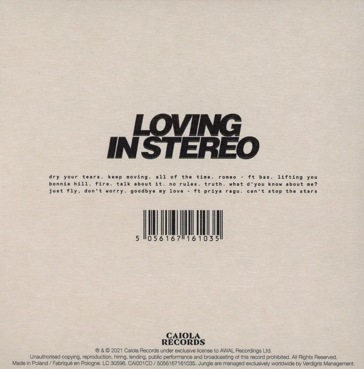 Albumcover mit schwarz-weißem Text 'LOVING IN STEREO' und einem Barcode.