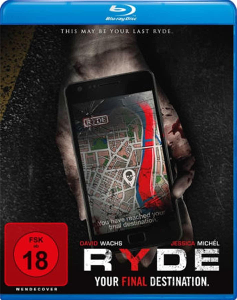 Blu-ray-Hülle mit Telefon, das eine Karte zeigt, eine Hand und eine rote 18-Wertung.