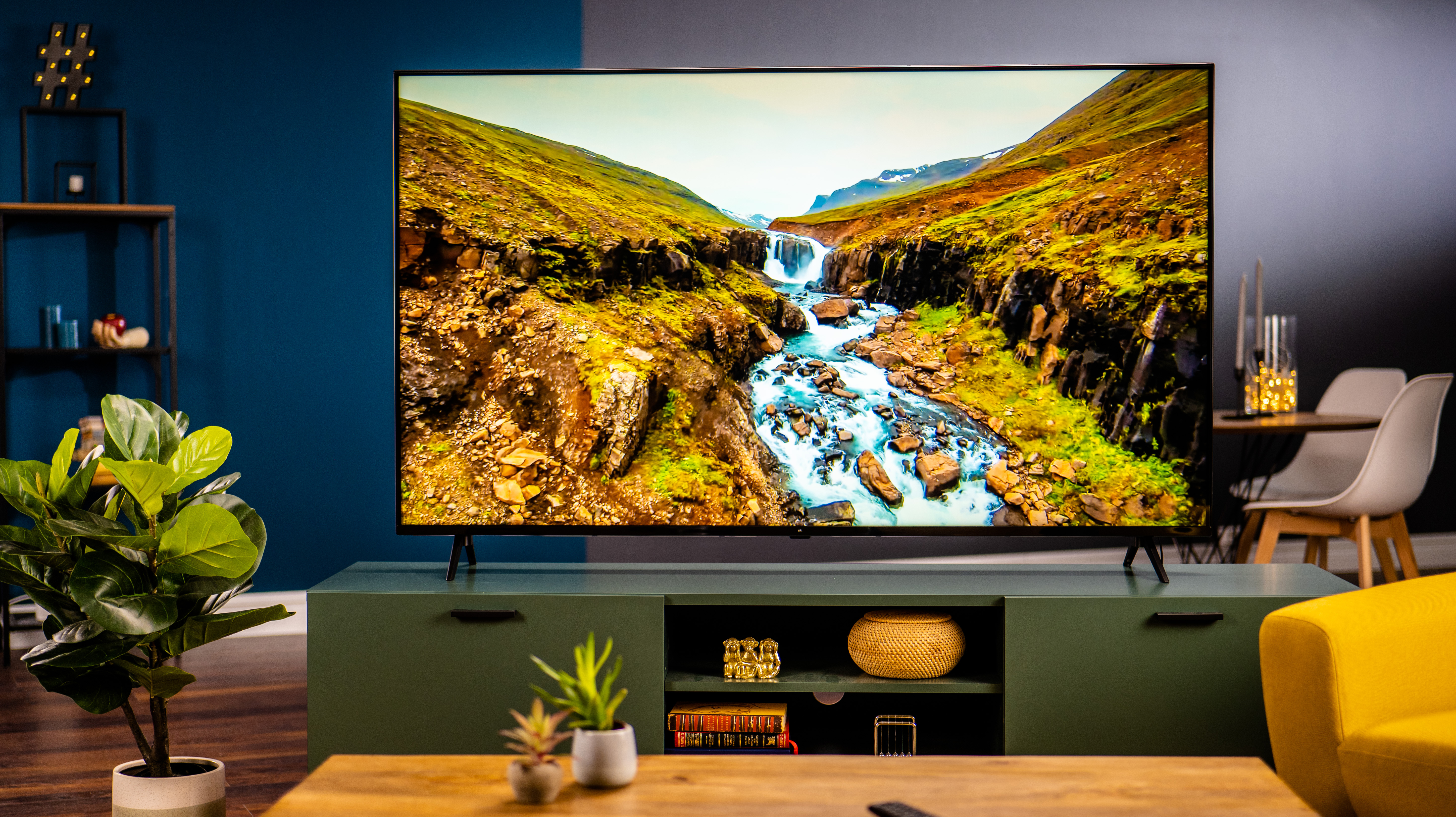 OK. OTV 65AQU-5022V QLED 65" UHD Android TV (Flat, 65 Zoll / 164 cm, DCI 4K, SMART TV, Android TV)