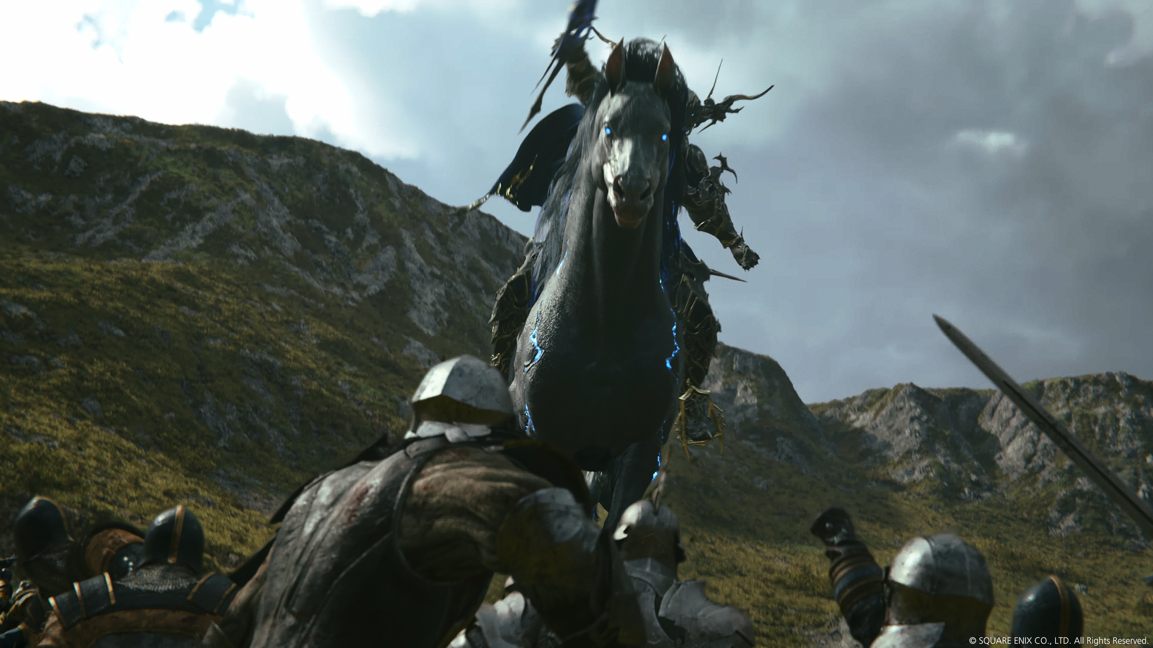 Un chevalier sur un cheval noir mène une charge contre une armée par temps nuageux.
