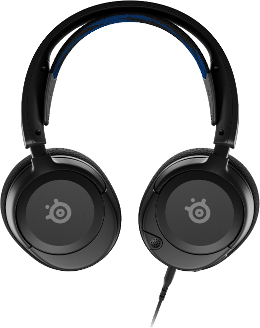 Fekete, fülre illeszkedő fejhallgató kék fejpánttal, a SteelSeries logójával a hangszórókon.