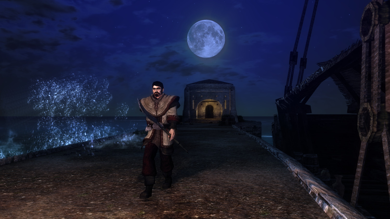 Homme marchant sur une jetée la nuit. Pleine lune en arrière-plan.