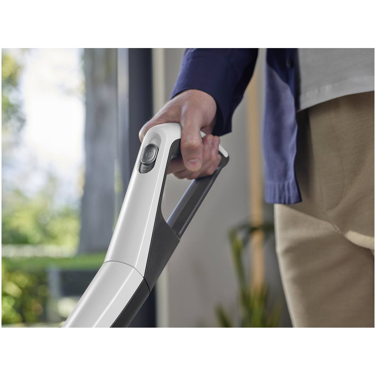Aspirador escoba - Miele Triflex HX2, 3 en 1, 272 W, 60 min, Blanco loto