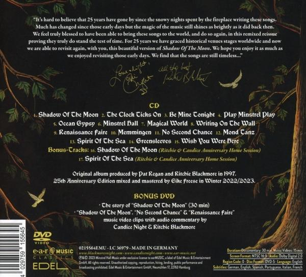 Text auf einer CD-Hülle, mit Titelliste und Credits für ein Musikalbum.