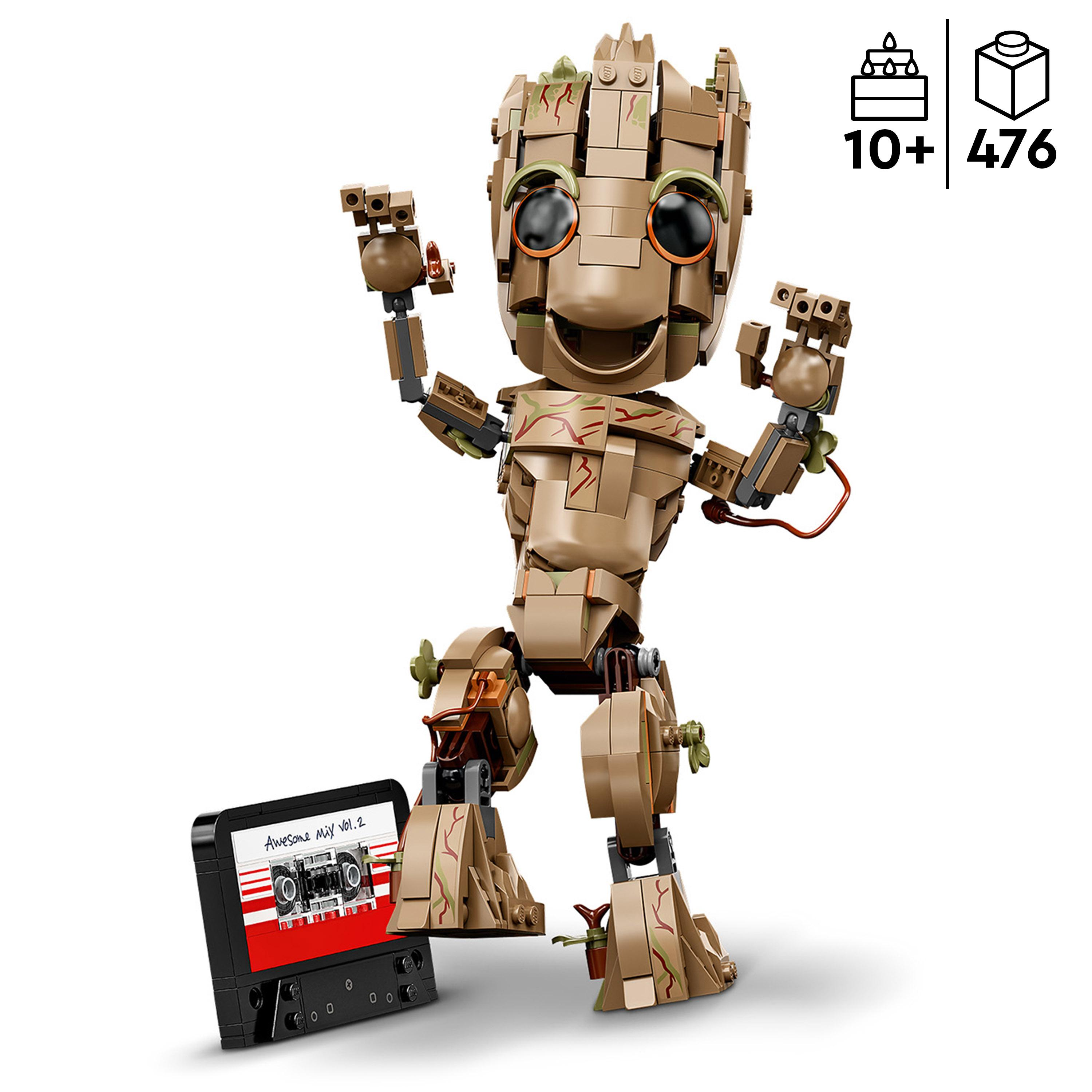 Eine Lego Groot Figur mit einem Kassettenband. Das Set ist für Kinder ab 10 Jahren und hat 476 Teile.
