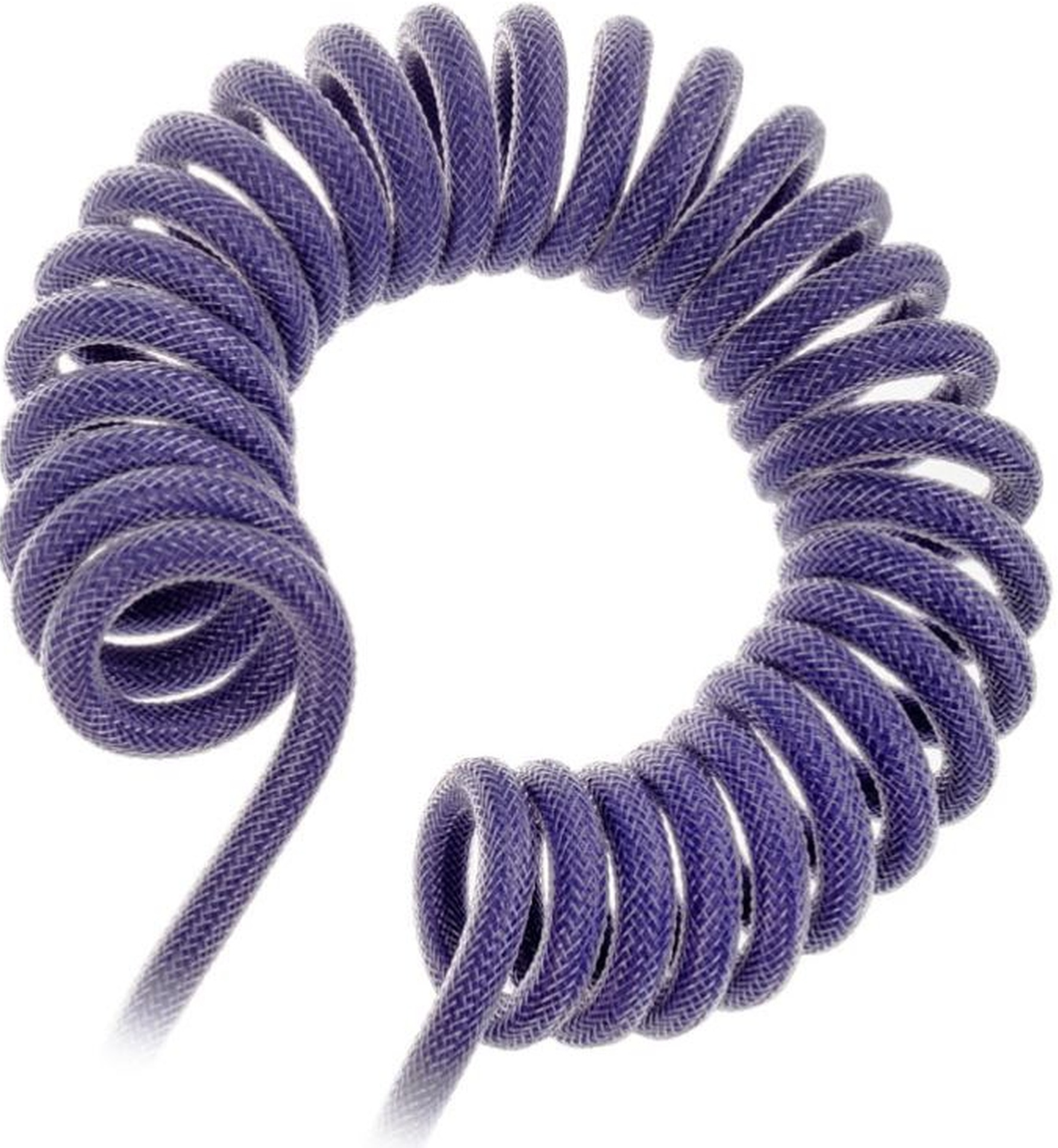 Gewendeltes lila Kabel. Das Kabel ist auf weißem Hintergrund.
