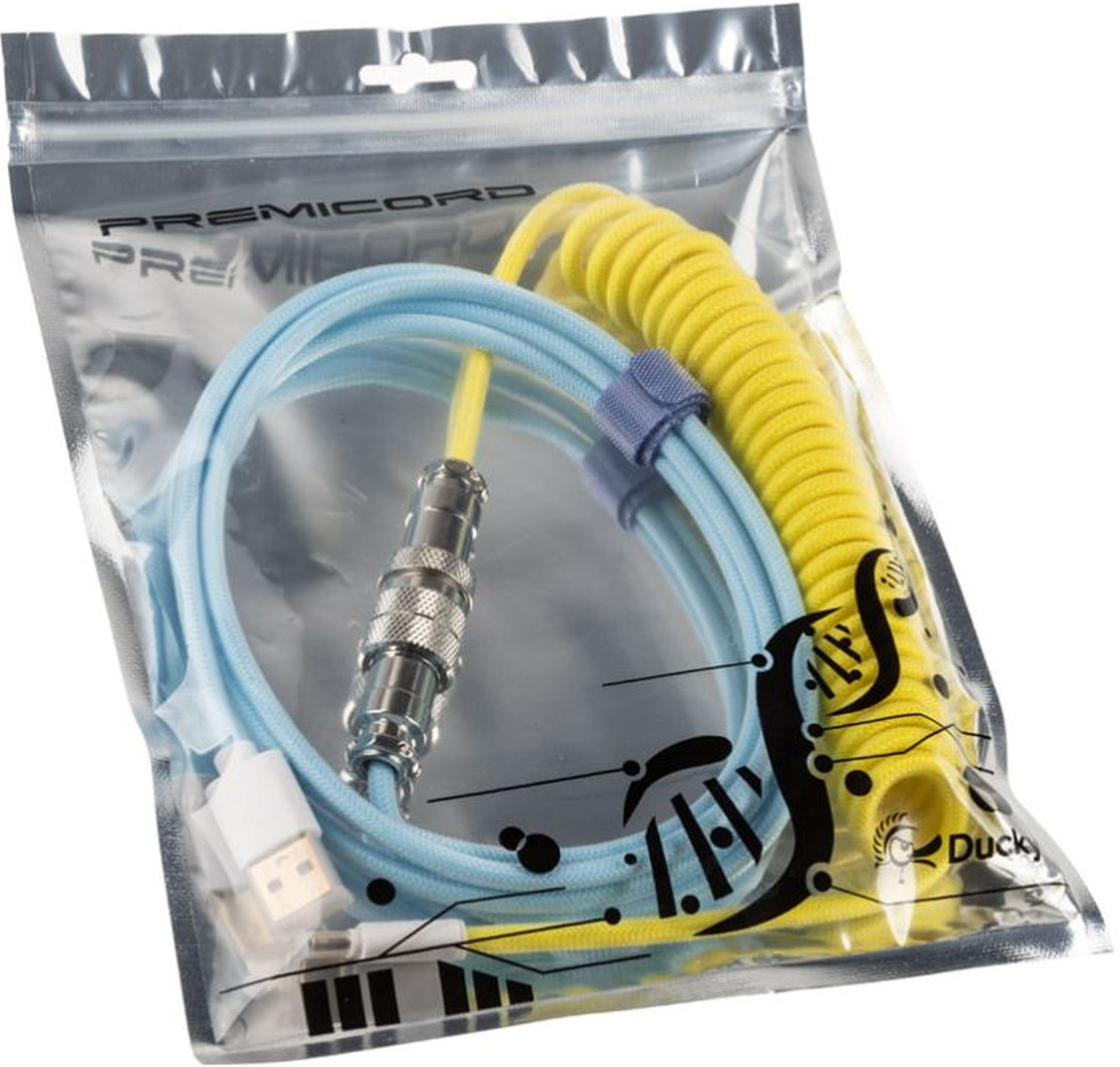 Ein blaues und gelbes Spiralkabel in einer durchsichtigen Plastikverpackung. Ein weißer USB-Anschluss ist sichtbar.