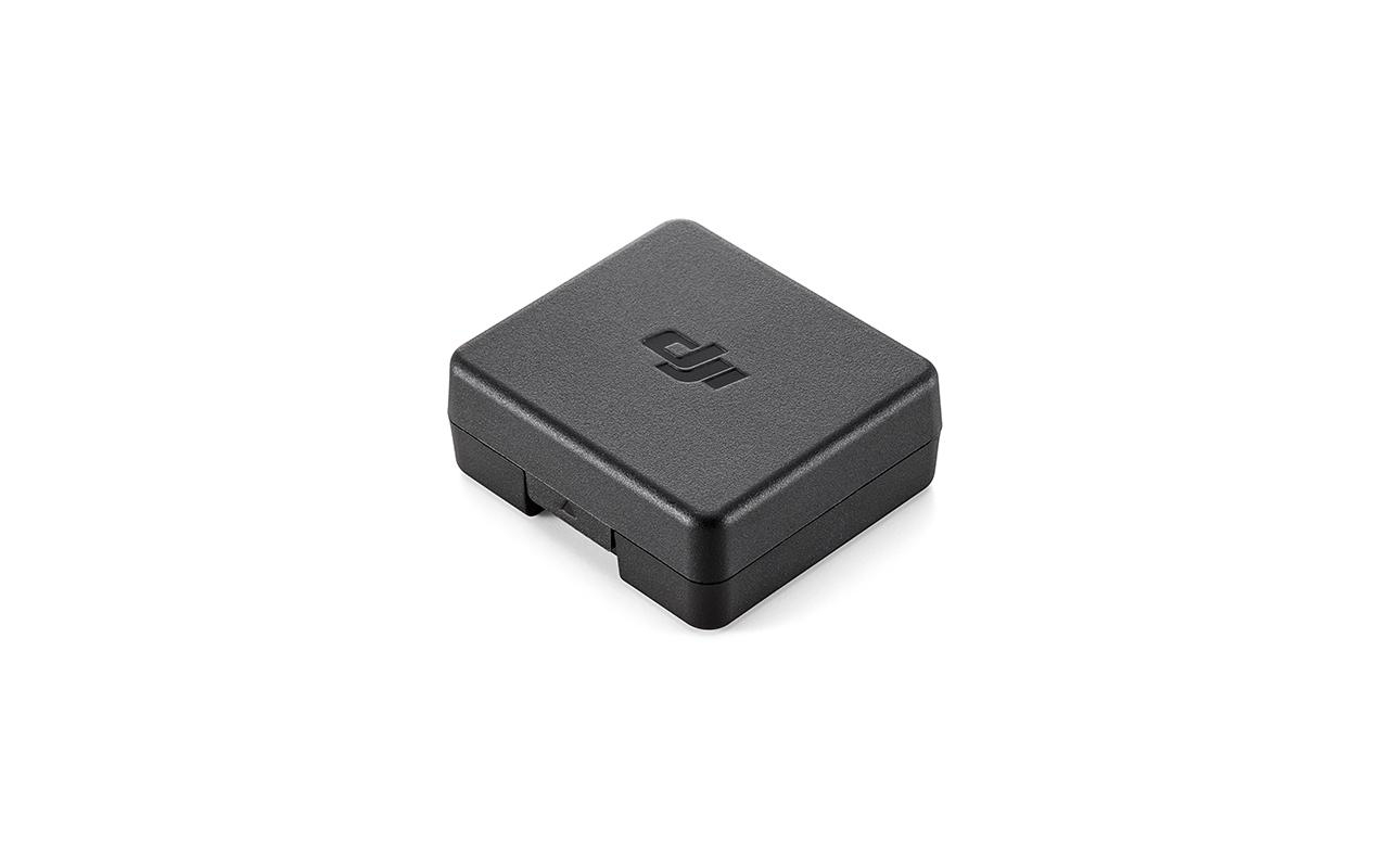 Schwarzer DJI Drohnenkoffer. Der Koffer ist quadratisch und geschlossen.