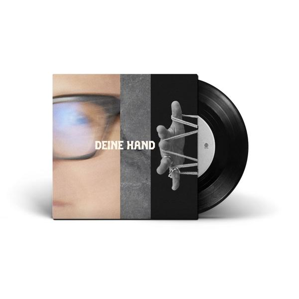 Albumcover: Eine schwarze Schallplatte mit einer Hülle mit der Aufschrift 'Deine Hand' und einem Bild einer Hand mit Gummibändern.