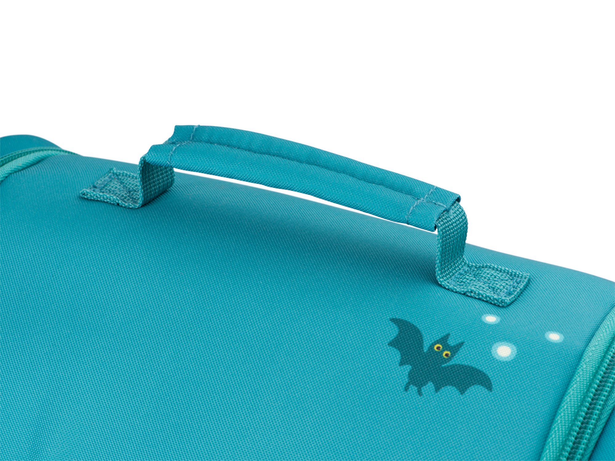 Nahaufnahme eines teal-farbenen Taschengriffs mit Fledermaussilhouette.