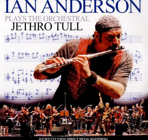 Album borító Ian Andersonnal, amint fuvolázik egy zenekar előtt.
