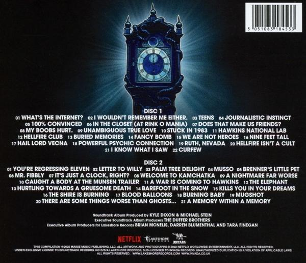 CD borító. Óratorony kép, óralappal és szöveg a filmzene album számainak címeivel.