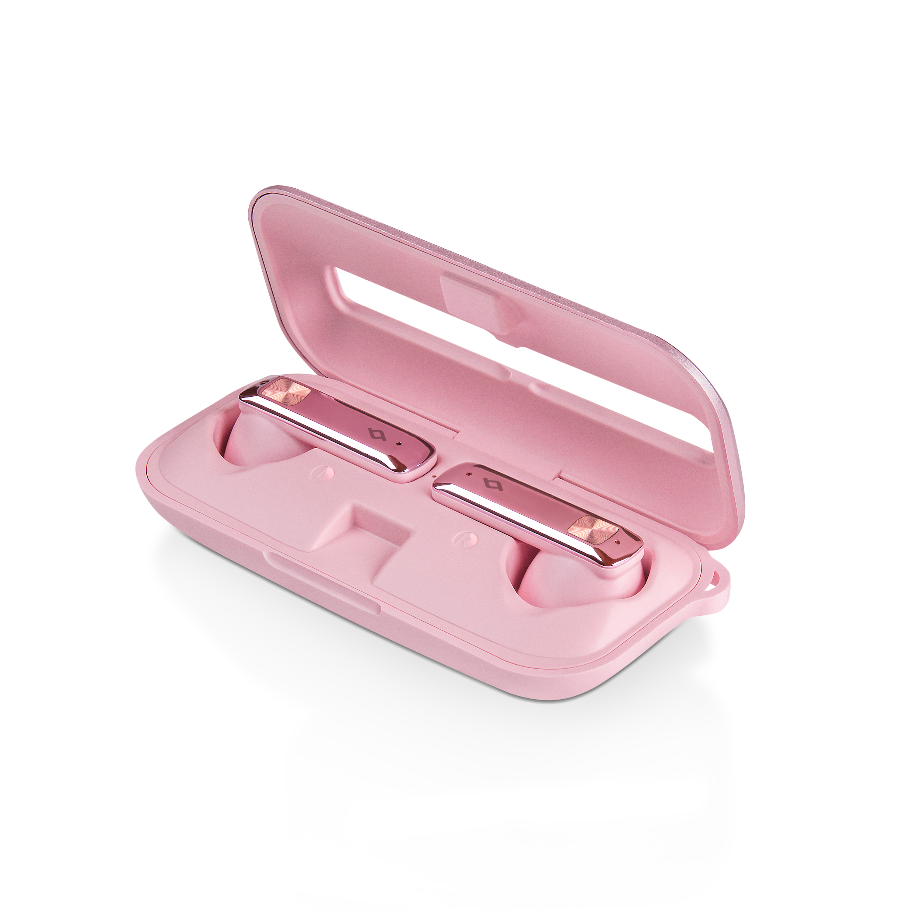 İki pembe kablosuz kulaklık tutan pembe bir çanta. Çanta siyah bir arka plan üzerinde açık.