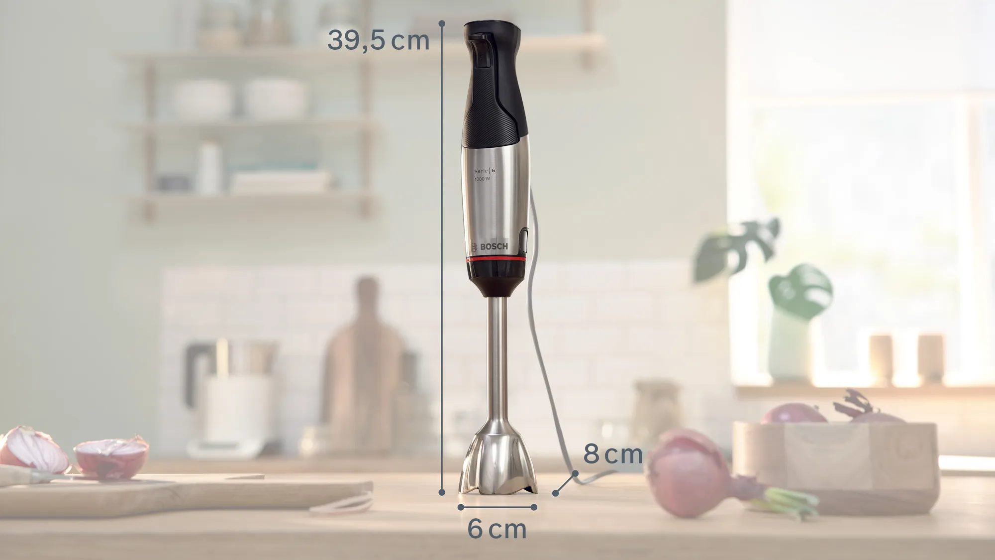 Botmixer méretekkel, fa felületen.