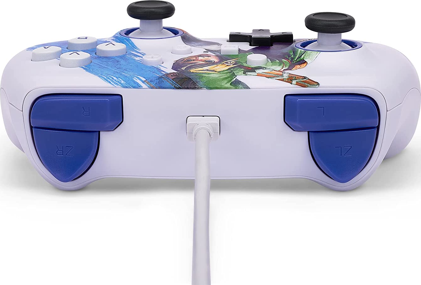 Ein weiß-blauer Controller wird von hinten mit Tasten und einem weißen Ladekabel gezeigt.
