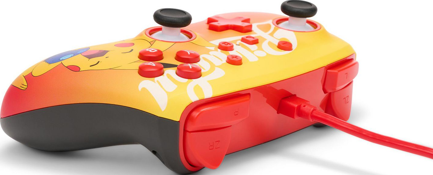 Roter und gelber Nintendo Switch Controller mit Pikachu. Knöpfe beschriftet.
