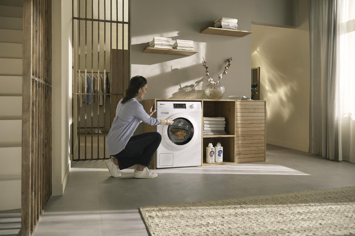 MIELE WCA030 WPS Active 1 Chrome Edition Waschmaschine (7,0 kg, 1400 U/Min., B, Flusenfilter Fremdkörperfilter)