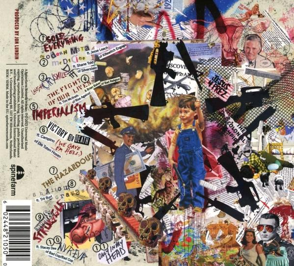 Albumcover mit verschiedenen Bildern, darunter Waffen, ein Kind und Text auf weißem Grund.