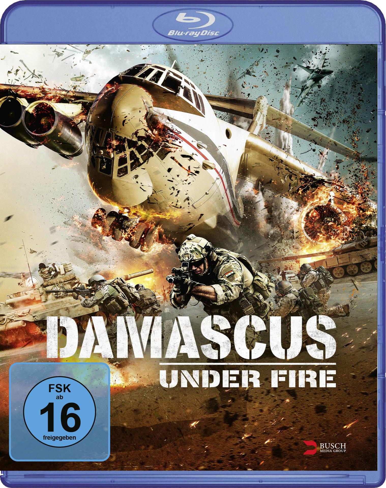 Blu-ray-Cover von 'Damascus Under Fire'. Ein Flugzeug stürzt ab, Explosionen, Soldaten im Kampf, mit Text.