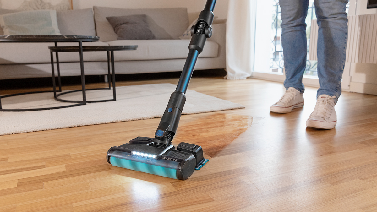 Aspirador escoba - Cecotec Conga RockStar 3000 Advance ErgoWet Connected IA, 4 en 1, 680 W, 26 kPa, 90 min, 4 Modos, Ciclónico, Diseño 360º, Gris