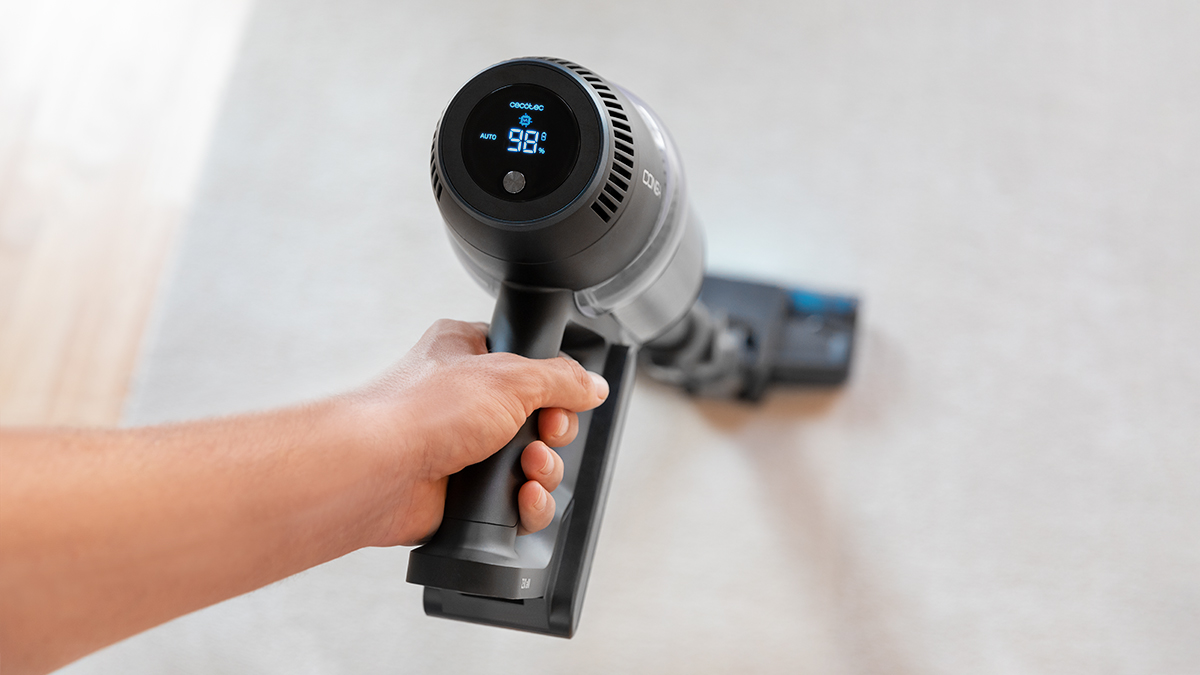 Aspirador escoba - Cecotec Conga RockStar 3000 Advance ErgoWet Connected IA, 4 en 1, 680 W, 26 kPa, 90 min, 4 Modos, Ciclónico, Diseño 360º, Gris