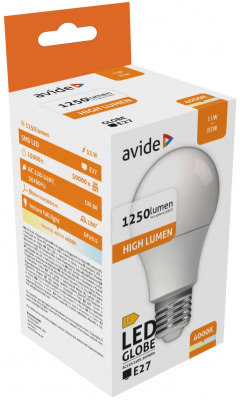 Fehér LED izzó dobozban termékadatokkal és energia specifikációkkal.