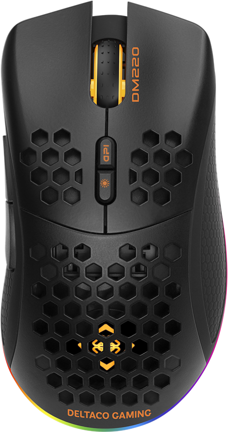 Eine schwarze Gaming-Maus mit Wabenmuster und orangefarbenen Akzenten. Sie hat eine DPI-Taste und eine Regenbogen-LED am Boden.