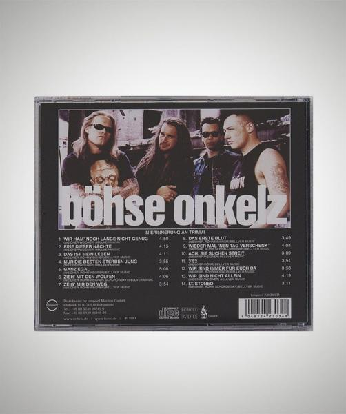 CD-Hülle mit Foto der Bandmitglieder und Titelliste.