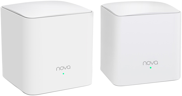Két fehér hálós Wi-Fi router. A 'nova' szöveg elöl, zöld fénnyel.