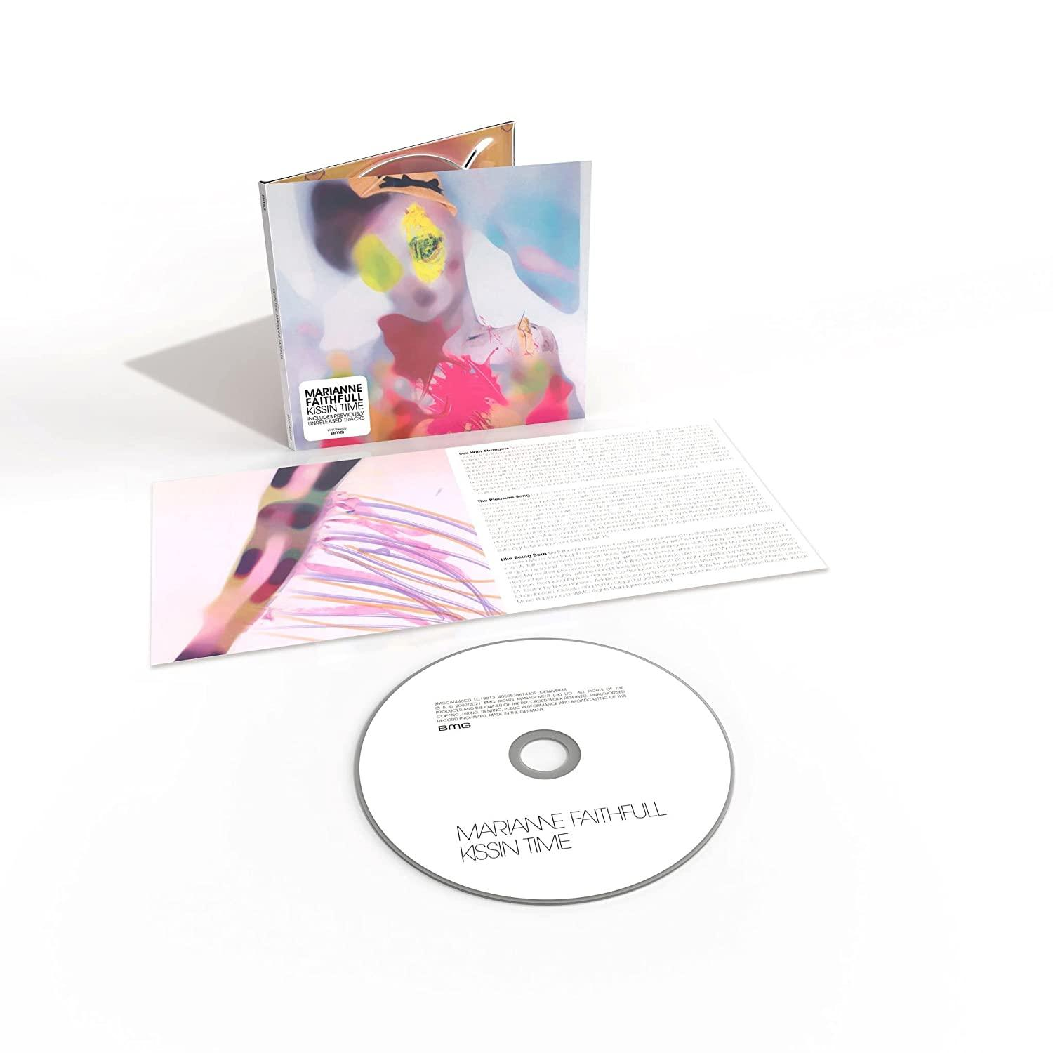 Eine CD mit weißem Etikett und Text, plus ein farbenfrohes Albumcover und Innenhülle auf weißer Oberfläche.