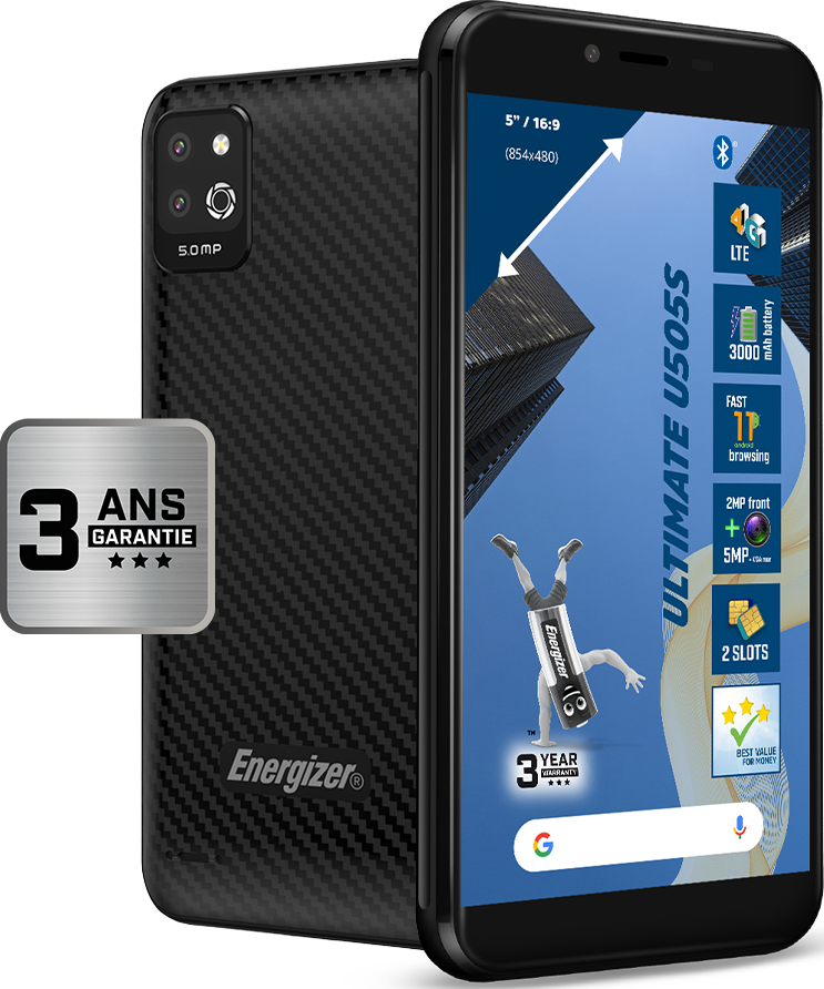 Téléphone noir avec dos en fibre de carbone, écran affichant une ville et une publicité.