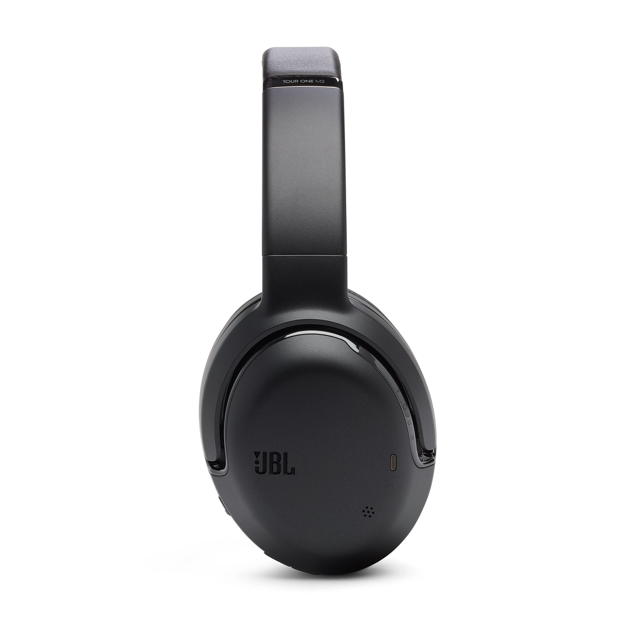 Schwarze JBL-Kopfhörer, Vorderansicht, auf weißem Hintergrund.
