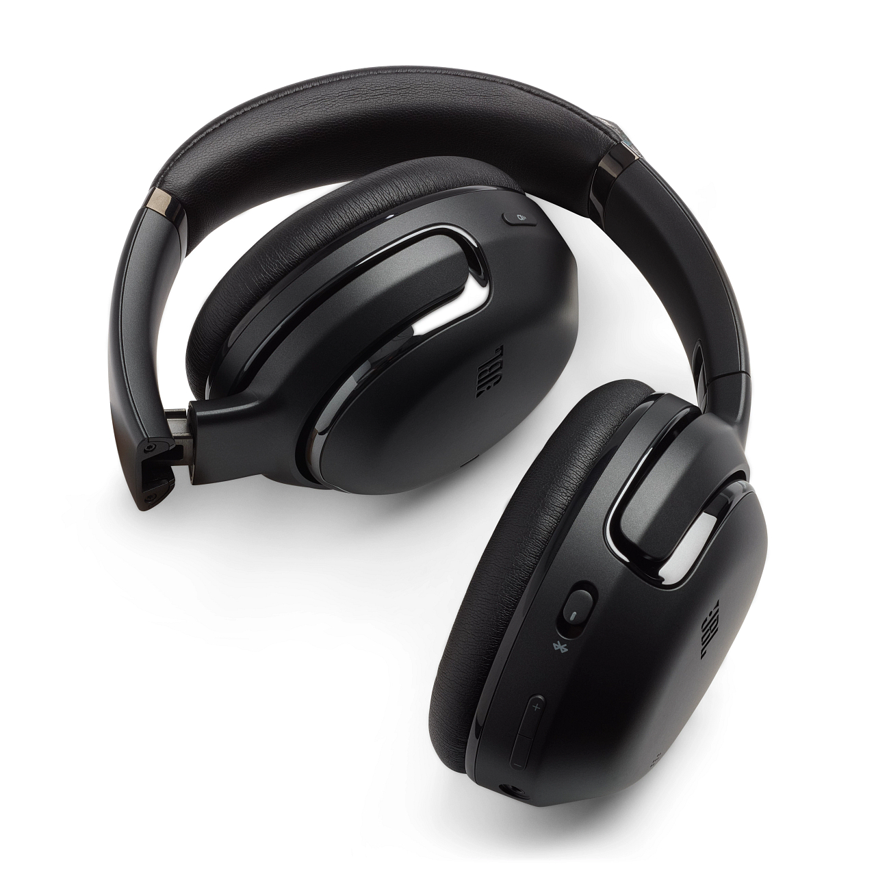 Schwarze JBL-Kopfhörer, Over-Ear-Design, weißer Hintergrund.
