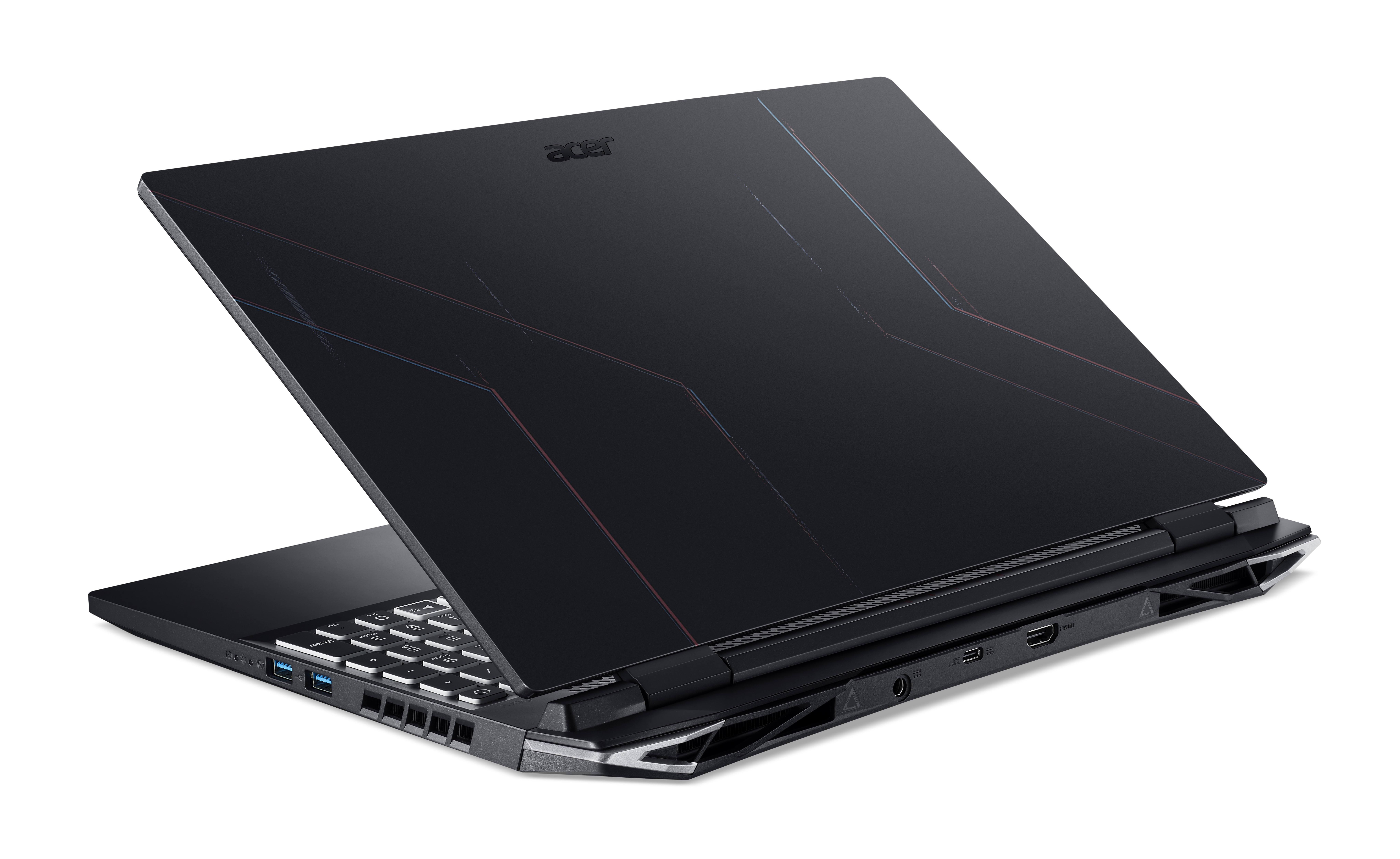 Schwarzer Laptop von oben, geöffnet auf weißer Oberfläche.