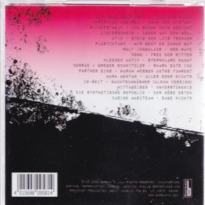 Rückseite einer CD mit Text, ein Schwarz- und Pink-Verlauf.