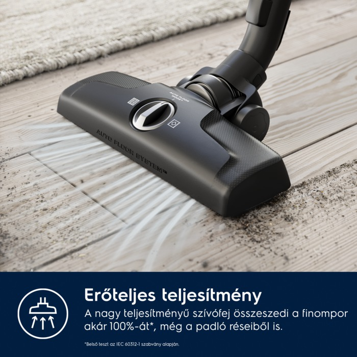 Porszívófej kefével fapadlón, a nagy teljesítményről szóló szöveggel.