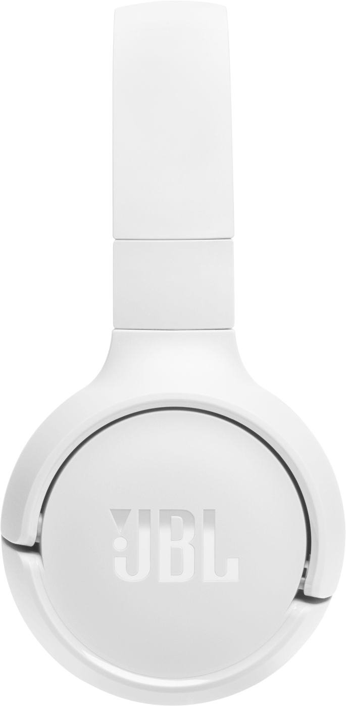 Casque JBL blanc, design circum-aural. Le logo JBL est visible sur les oreillettes. Fond blanc.