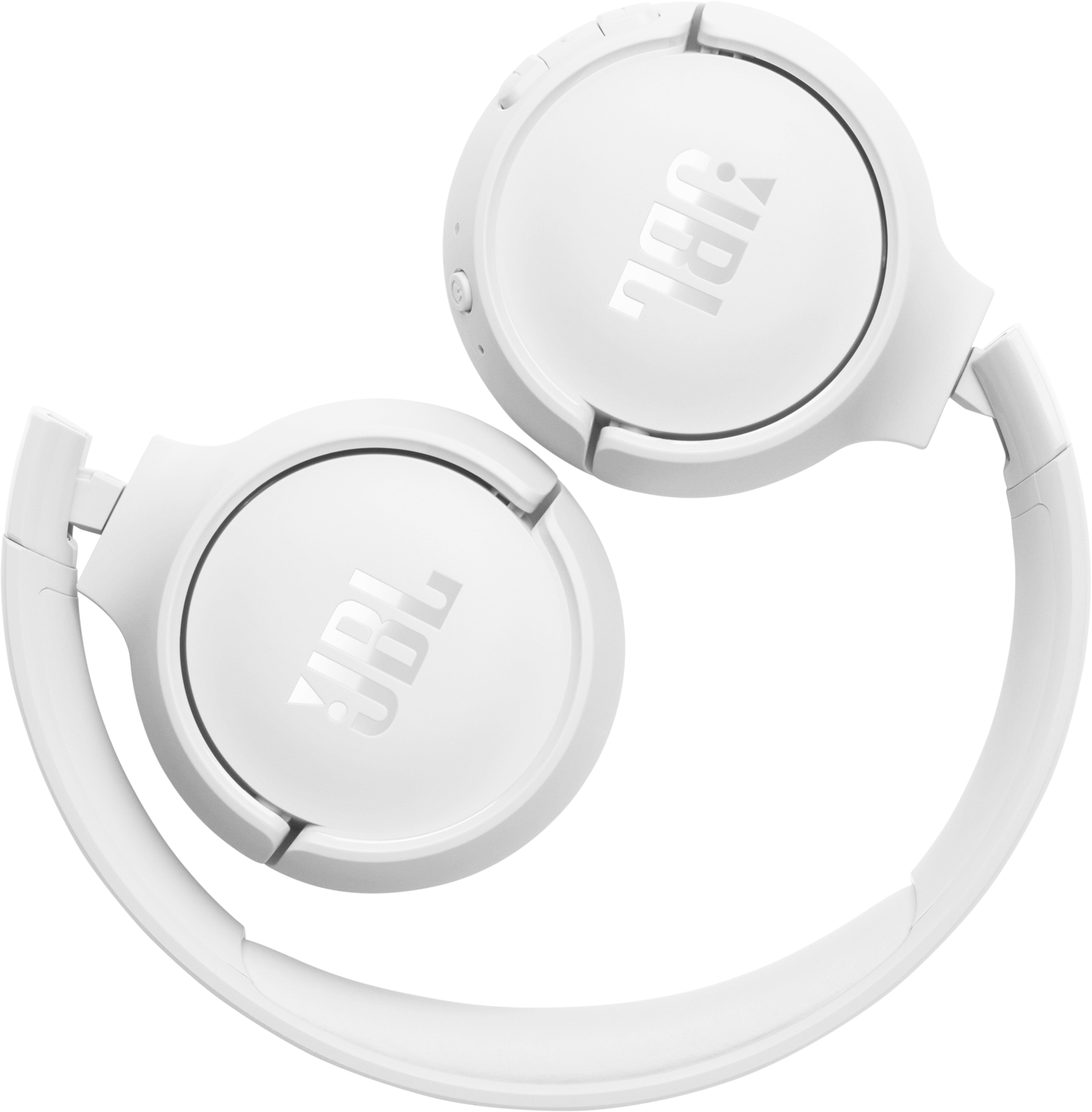 Une paire d'écouteurs JBL blancs. Les écouteurs sont pliés ensemble.