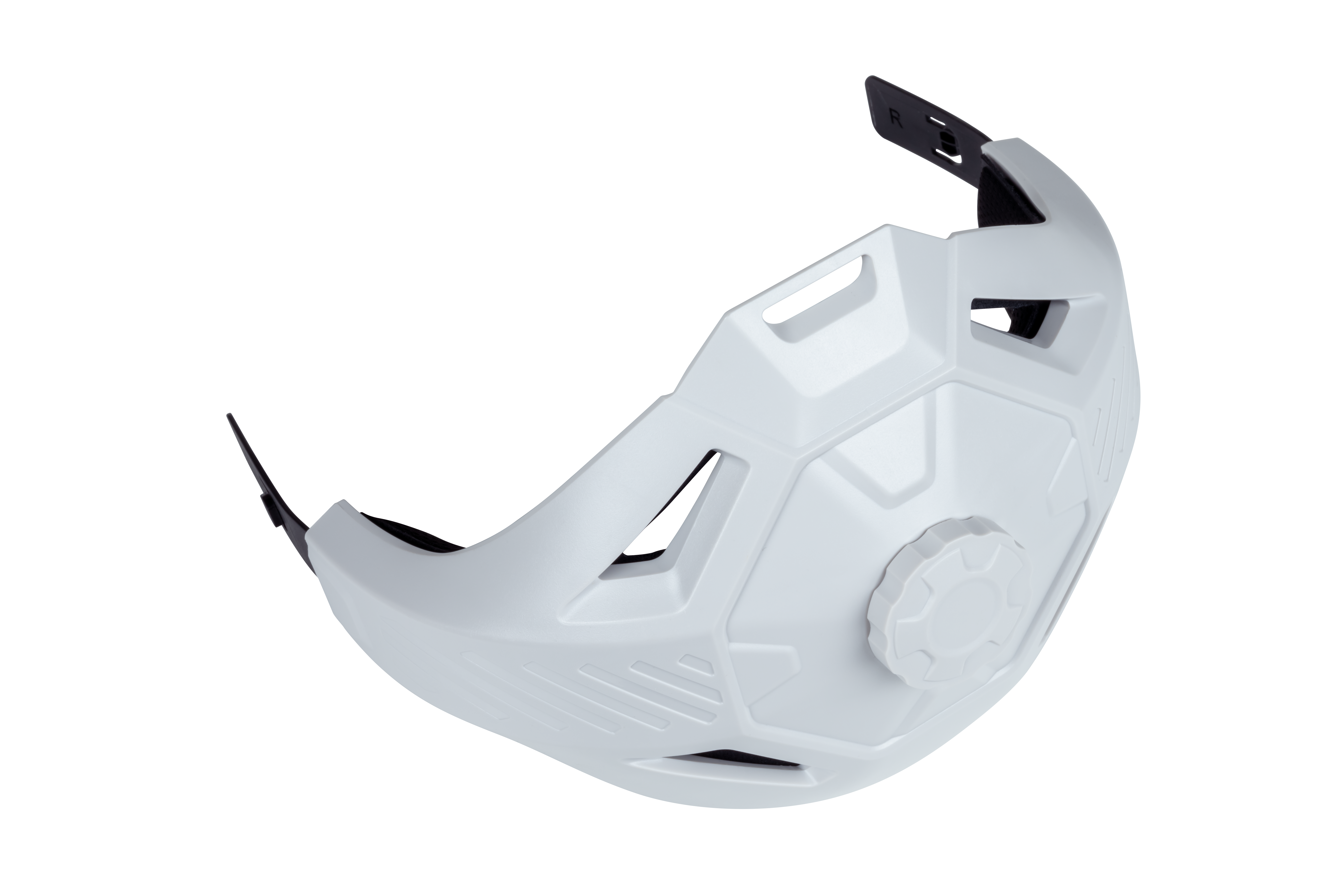 Weißer Mountainbike-Helm. Isolierte Ansicht, vorne. Schwarze Riemen. Zentrales Einstellrad.