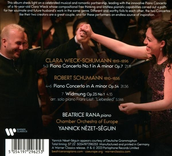 Rückseite einer CD mit Text über Clara Wieck-Schumann und Robert Schumann. Personen geben sich die Hand.