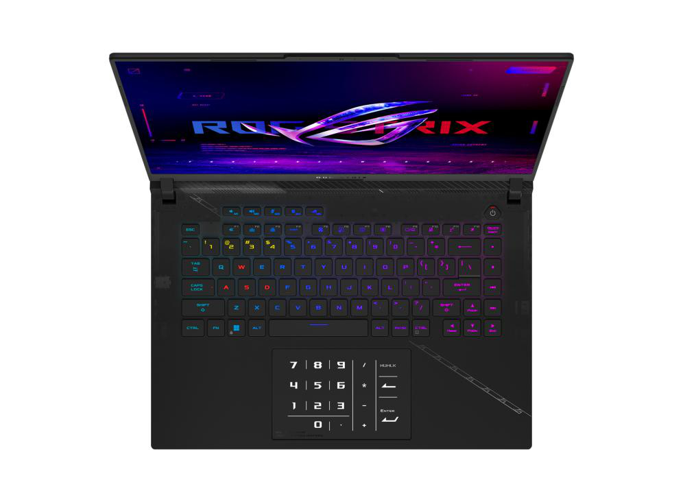 Laptop mit lebendiger Tastatur. Der Bildschirm ist aus, und er ist auf einer weißen Oberfläche geöffnet.